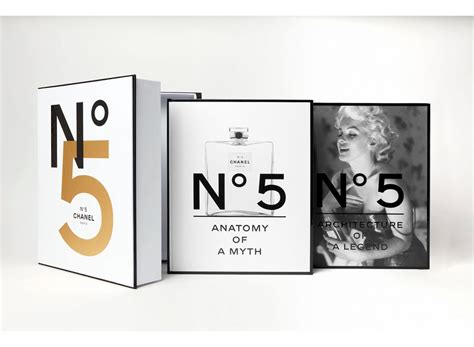 chanel no 5 boek|Chanel no 5 abrams.